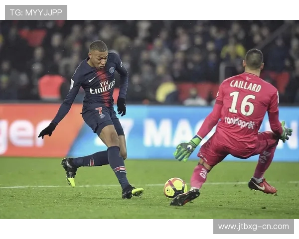 2018年法甲精彩对决里尔与甘冈的激烈碰撞回顾与分析 2018年法甲精彩对决里尔与甘冈的激烈碰撞回顾与分析